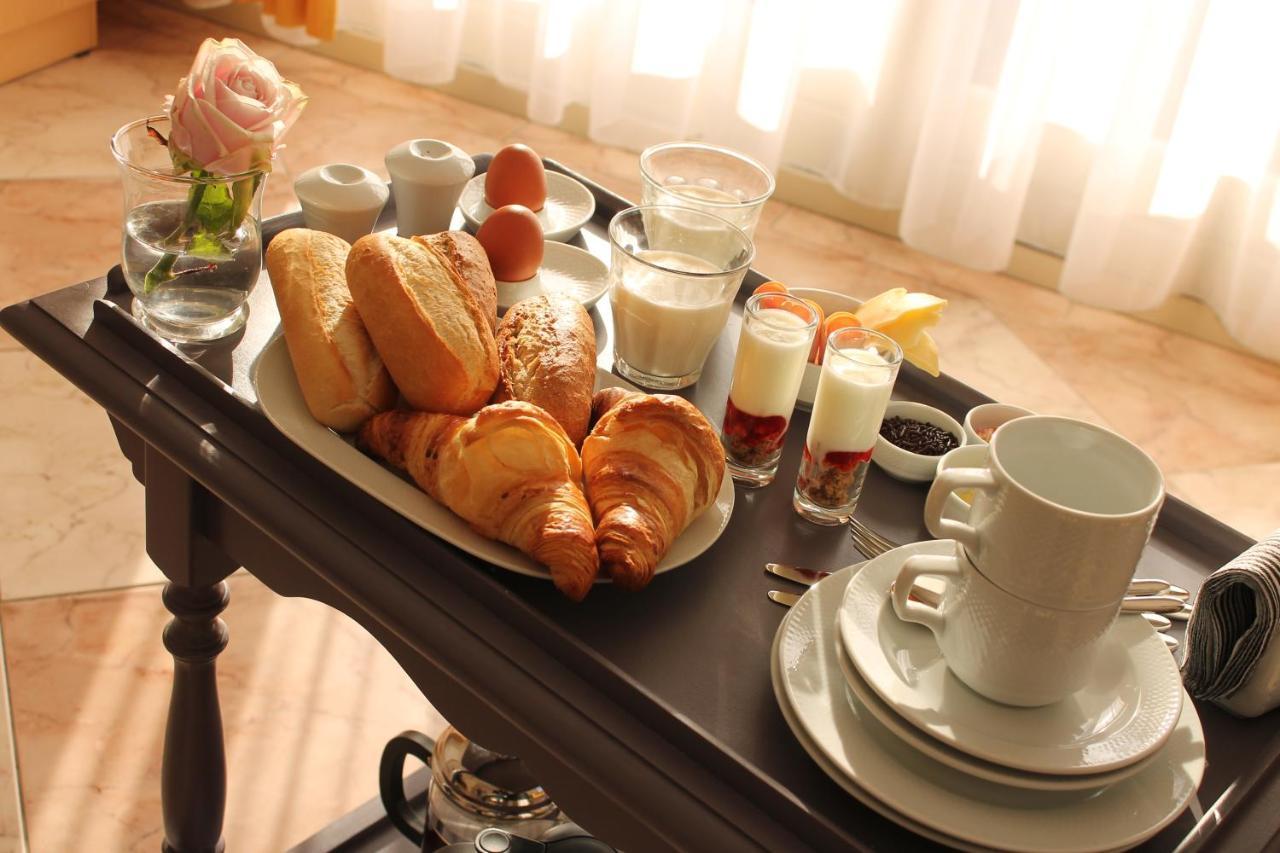 Bed and Breakfast Aan De Haven Woudsend Exterior foto